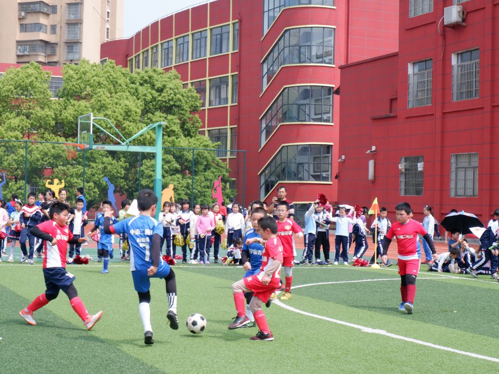 中南大学第二附属小学获评“全国青少年校园足球特色学校”